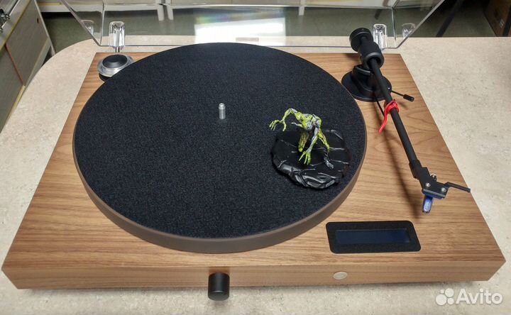 Виниловый проигрыватель Pro-Ject juke BOX S2