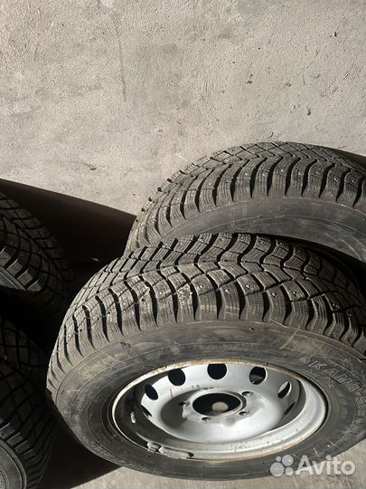 Зимняя резина r15