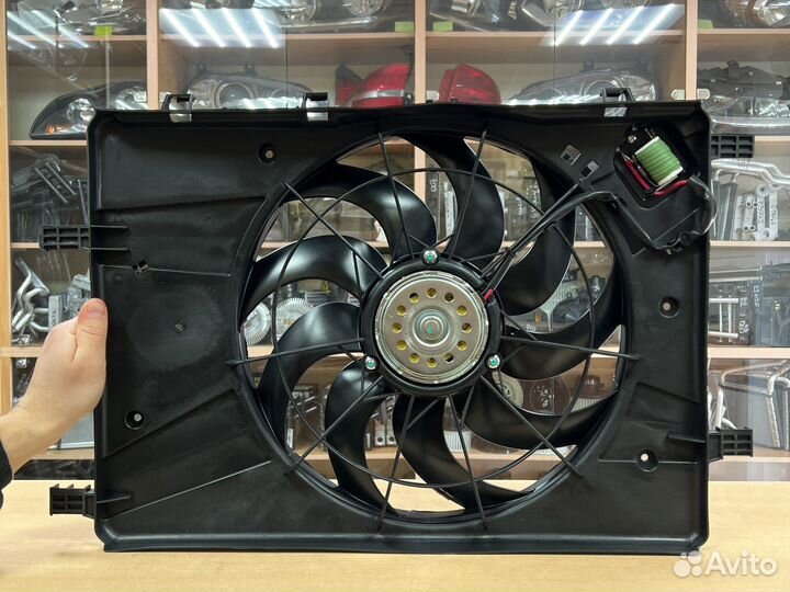 Вентилятор охлаждения Шевроле Круз / Опель Астра