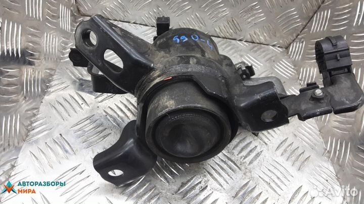 Подушка двигателя дизельная Toyota Verso 2010