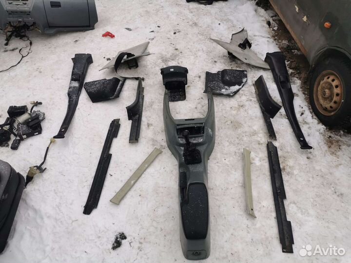 Салон в сборе волга 31105 комплектом