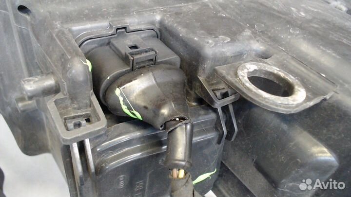 Фара (передняя) Audi A8 (D3), 2003