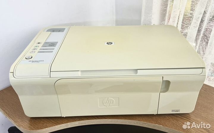 Многофункциональный принтер HP Deskjet F4213