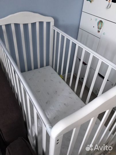 Детская кровать с матрасом