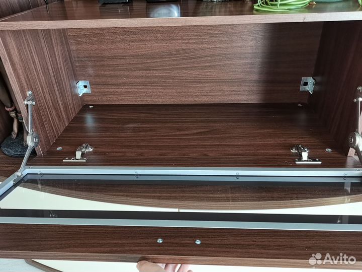 Полка настенная деревянная