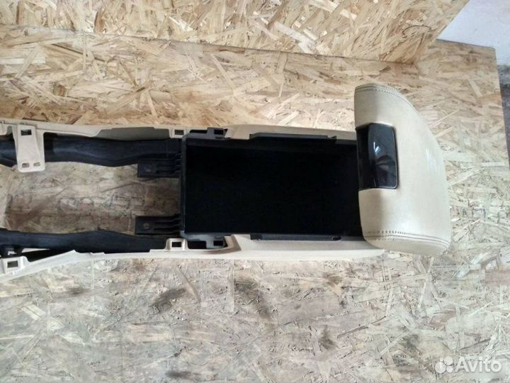 Центральная консоль Toyota Mark X GRX-120 2.5 2005