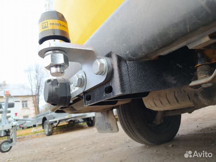 Фаркоп для Volkswagen Transporter T5 / T6