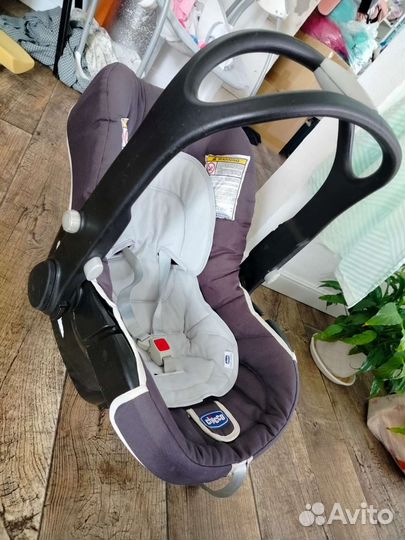 Детская автолюлька Chicco