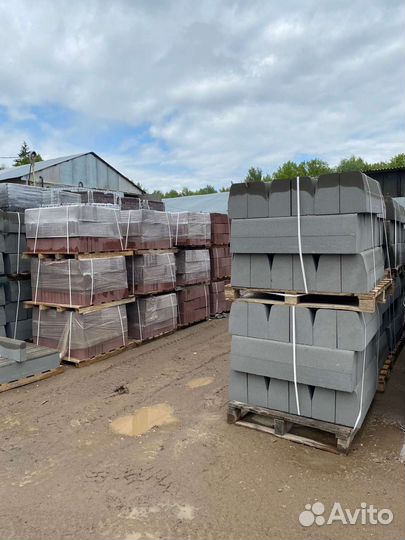 Бордюр магистральный 1000х300х180 Серый