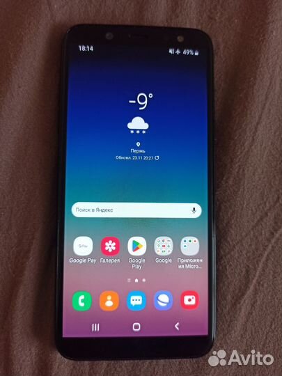 Samsung Galaxy A6, 3/32 ГБ