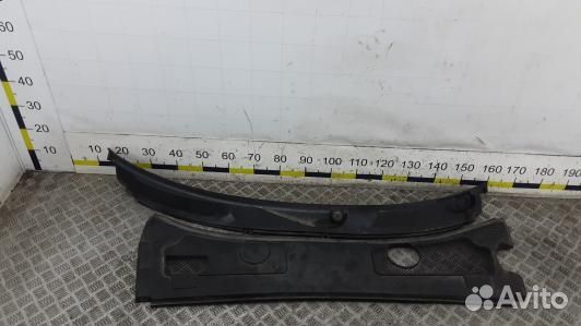 Накладка декоративная (жабо, дождевик) audi A6 C6