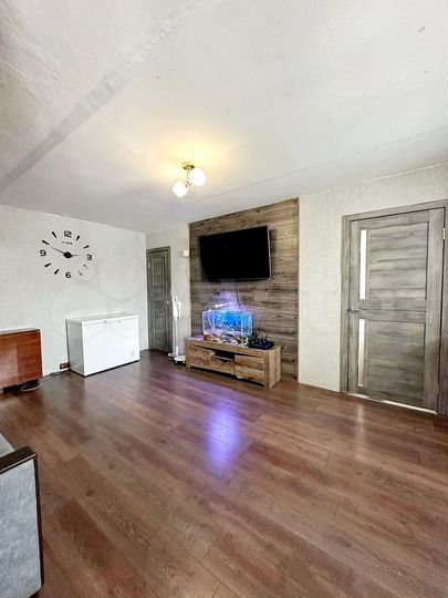 2-к. квартира, 43 м², 3/5 эт.