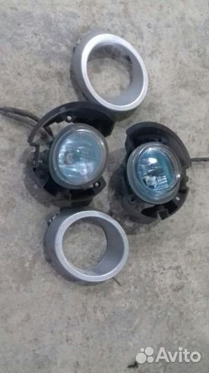 Противотуманка мазда демио, вериса