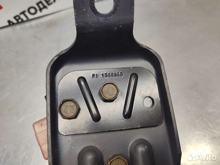 Ремень задний левый Mitsubishi Eclipse 1G 1992 г.в