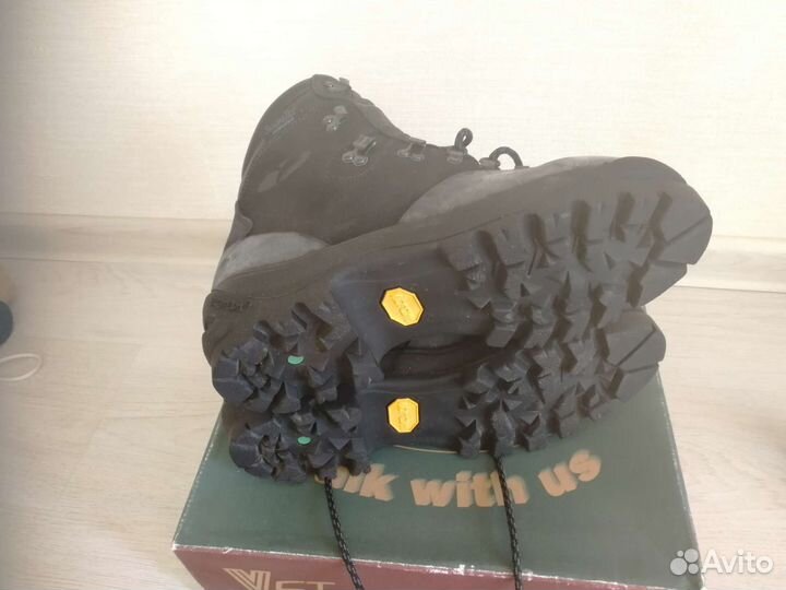 Ботинки горные 42.5 под жёсткие кошки с 2 рантами