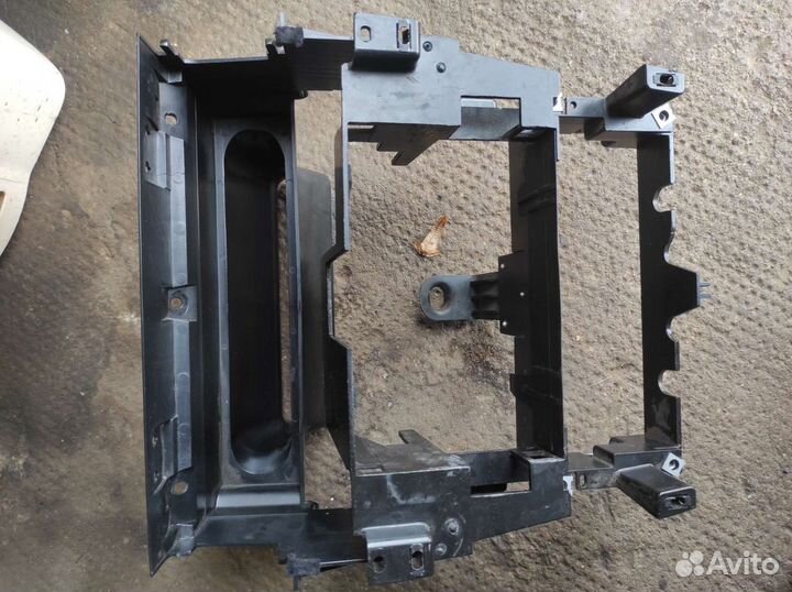 Рамка для 2 din магнитолы audi