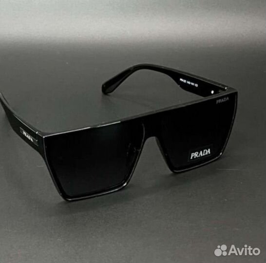 Солнцезащитные очки с поляризацией LUX