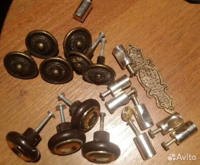 Фурнитура Мебельные и Дверные Ручки Новые и б/у