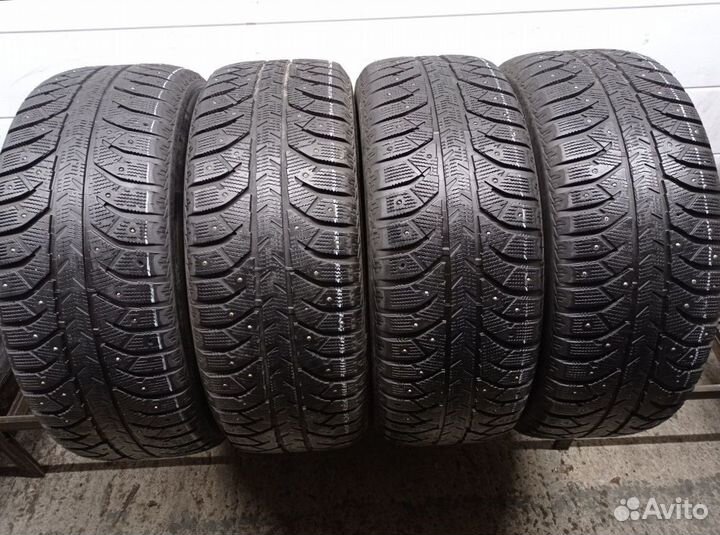 Bridgestone Ice Cruiser 7000 285/60 R18 98W