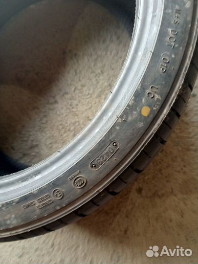 Triangle TH201 265/35 R18