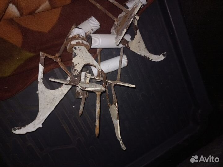 Радиаторы отопления осталось 4 секции