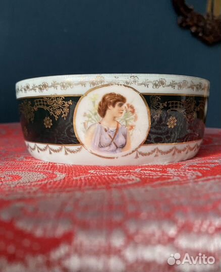 Антикварный фарфоровый капельник Грузино