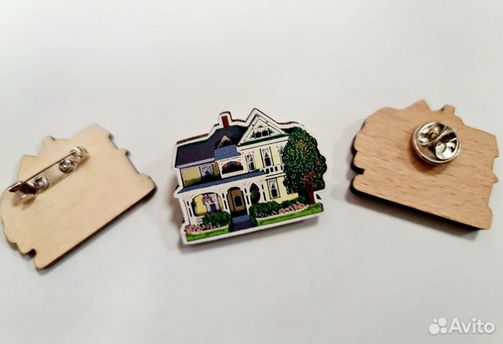 Значки деревянные Zippo тема