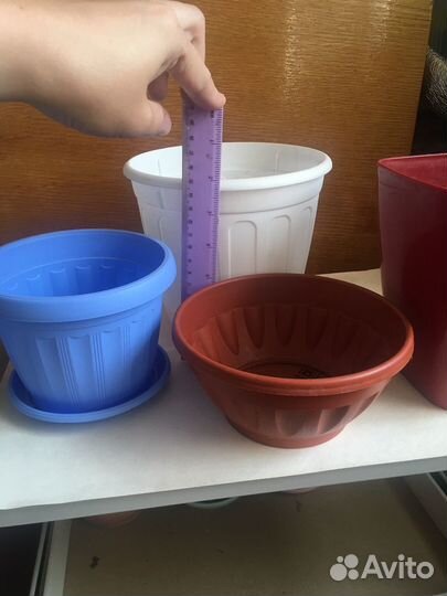 Горшки для цветов пластиковые