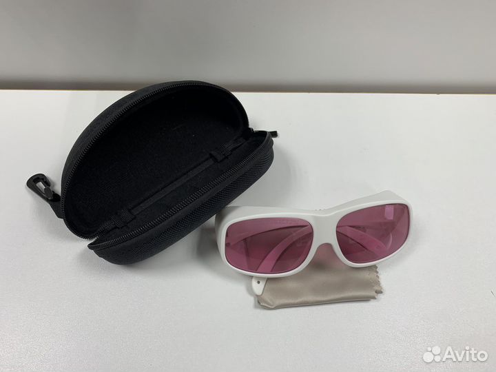 Очки для лазерной эпиляции