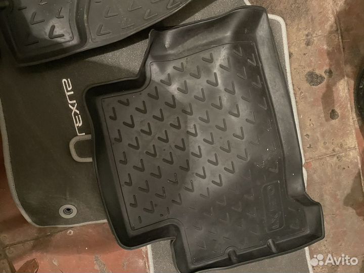 Коврики на Lexus LX 570