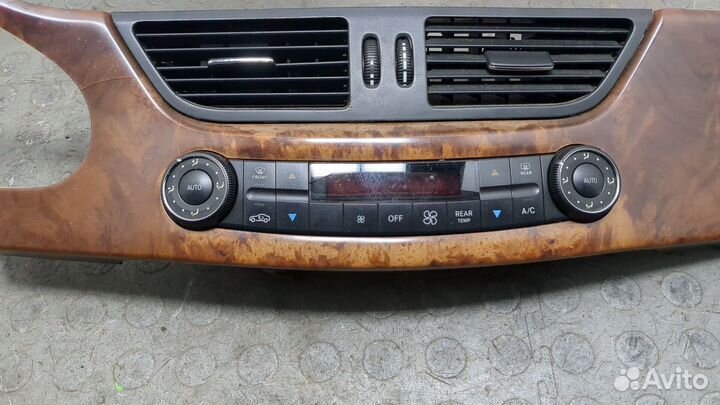 Переключатель отопителя Mercedes CLS C219