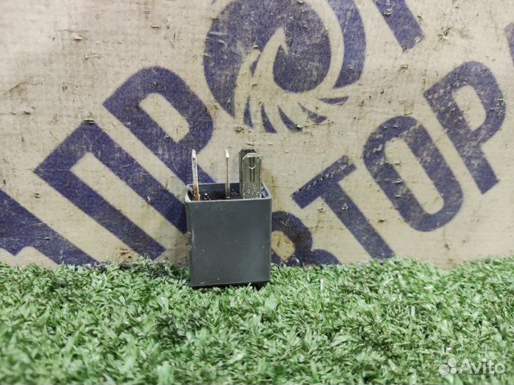 Реле Kia Sorento кроссовер 2.5 D4CB.2005