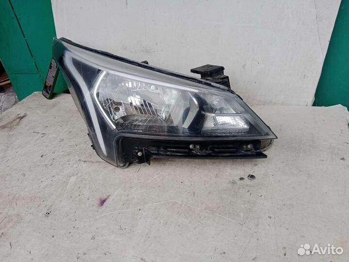 Фара правая Kia Rio 4 Рестайлинг