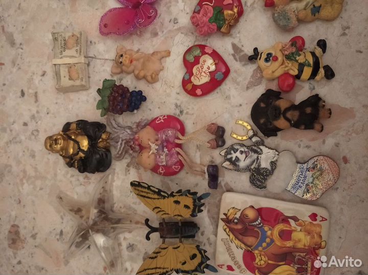 Магниты на холодильник цена за всё