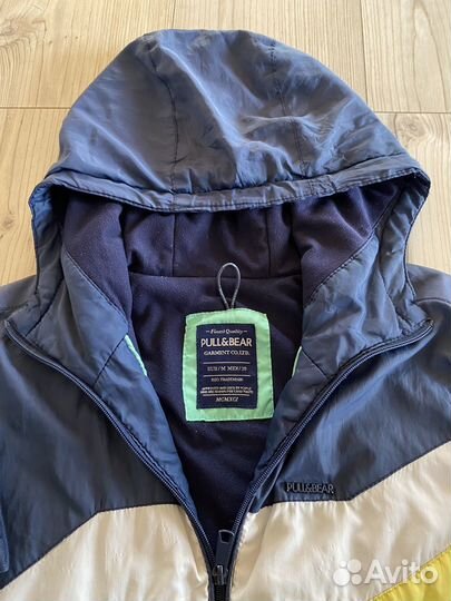Ветровка pull bear