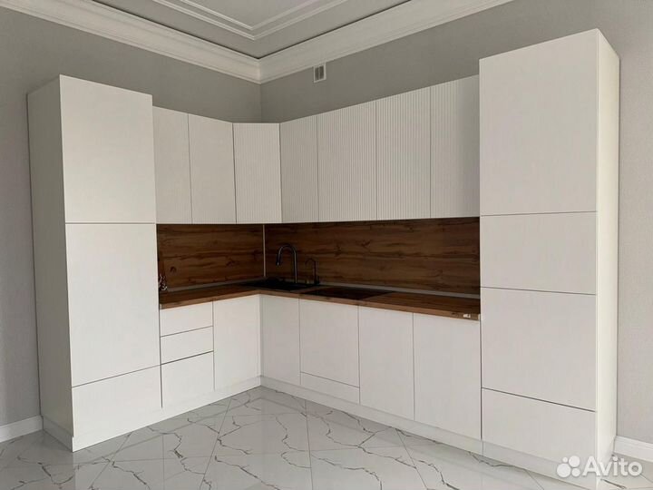 Кухонная гарнитура