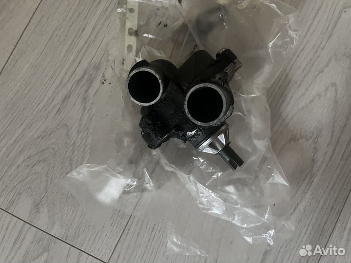 Помпа Suzuki GSX R600 k8,k9