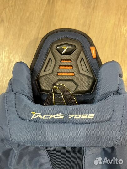 Хоккейные шорты CCM Tacks 7092 JR L