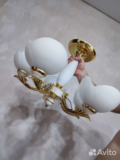 Люстра 5 лампы