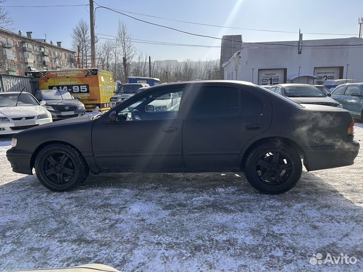 Nissan Maxima 3.0 AT, 1996, 300 000 км