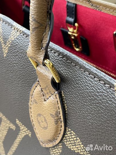 Сумка Louis Vuitton Onthego MM
