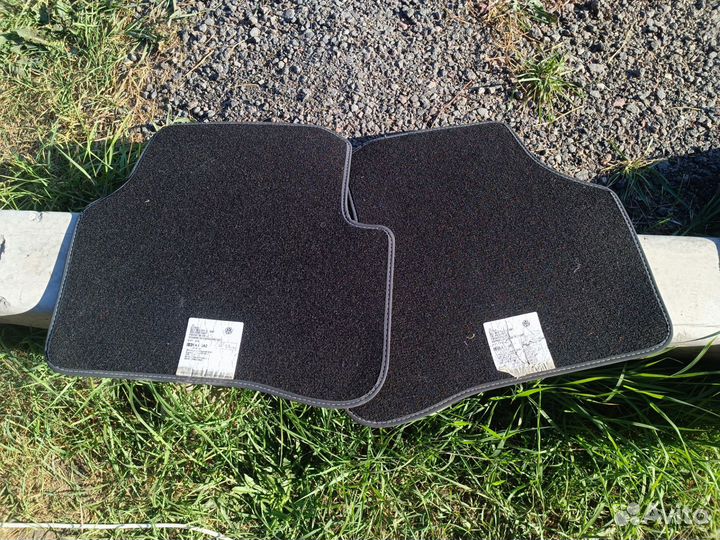 Автомобильные коврики ворсовые