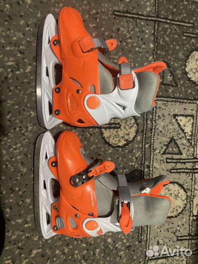 Коньки хоккейные