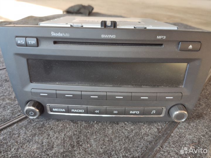 Магнитола Skoda Octavia A5 12г Swing SkodaAuto