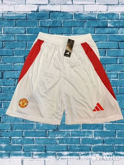 Футбольная форма клуба Манчестер Юнайтед