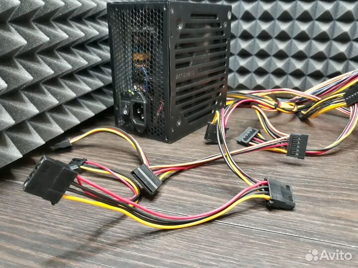 Блок питания ATX 750W AeroCool VX plus 750