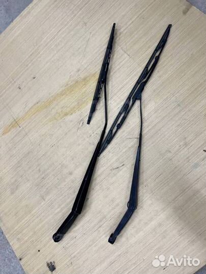 Дворники Nissan Tiida Latio 2010 28881ED000 SC11