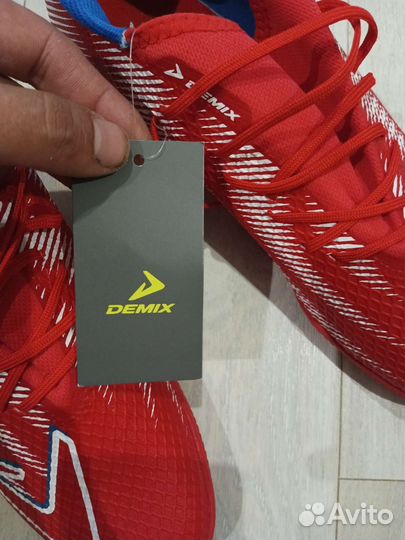 Футзалки demix 46 размер