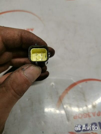 Датчик парктроника задний Hyundai Santa-Fe 2 2.2