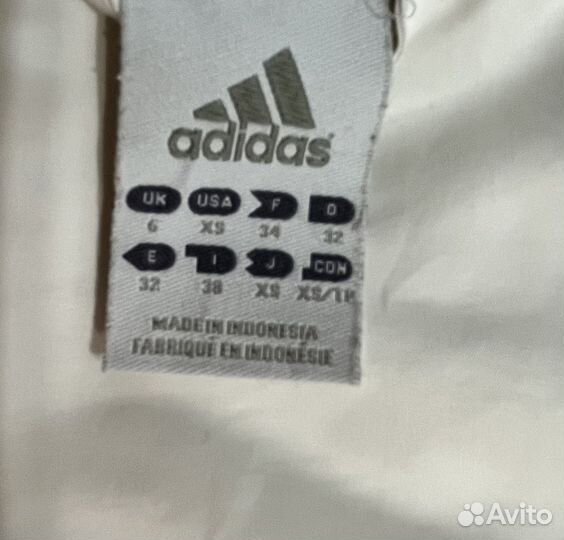 Куртка adidas женская белая